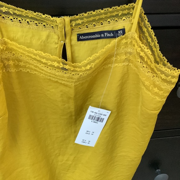 Abercrombie tank top - Picture 4 of 4